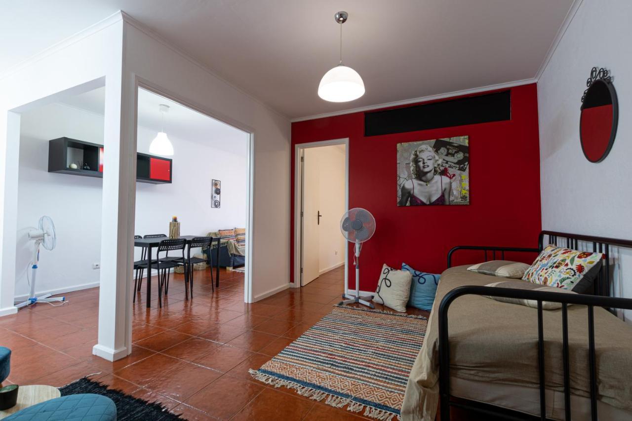 Historical Center Apartments Πόντα Ντελγκάντα Εξωτερικό φωτογραφία