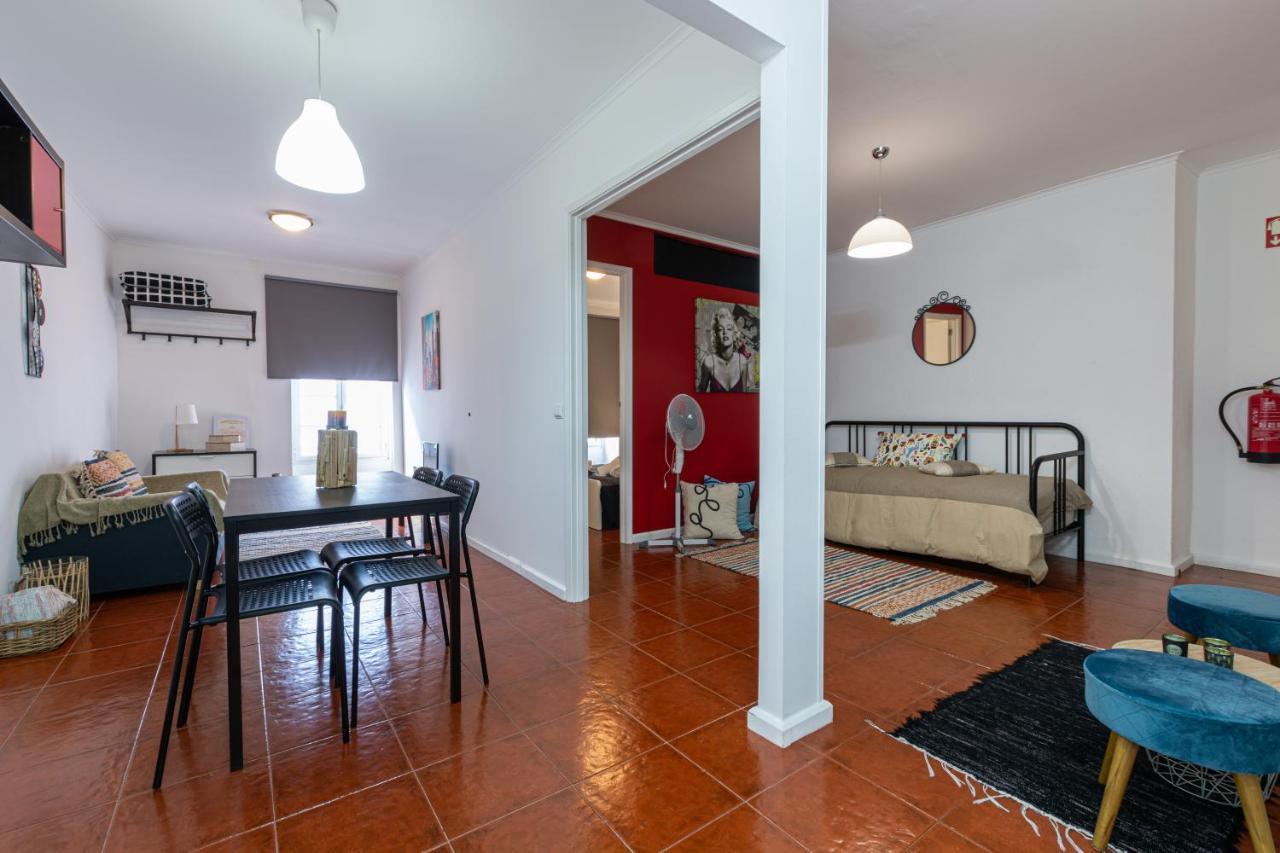 Historical Center Apartments Πόντα Ντελγκάντα Εξωτερικό φωτογραφία